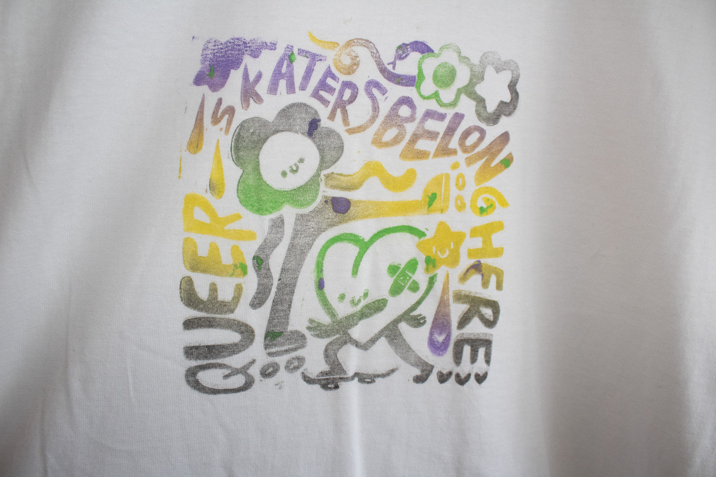 Gradient Queer Skaters Belong T-shirt - M